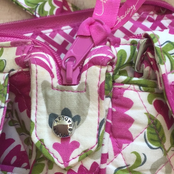 Vera Bradley vintage floral messenger bag 100% cotton, quilted pockets - Picture 12 of 15